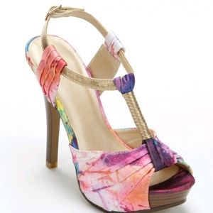 Apt 9 peep-toe heels